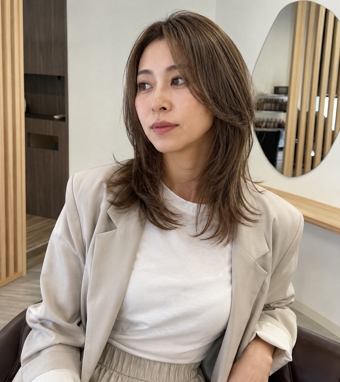 4. 大人女性に似合うスタイル