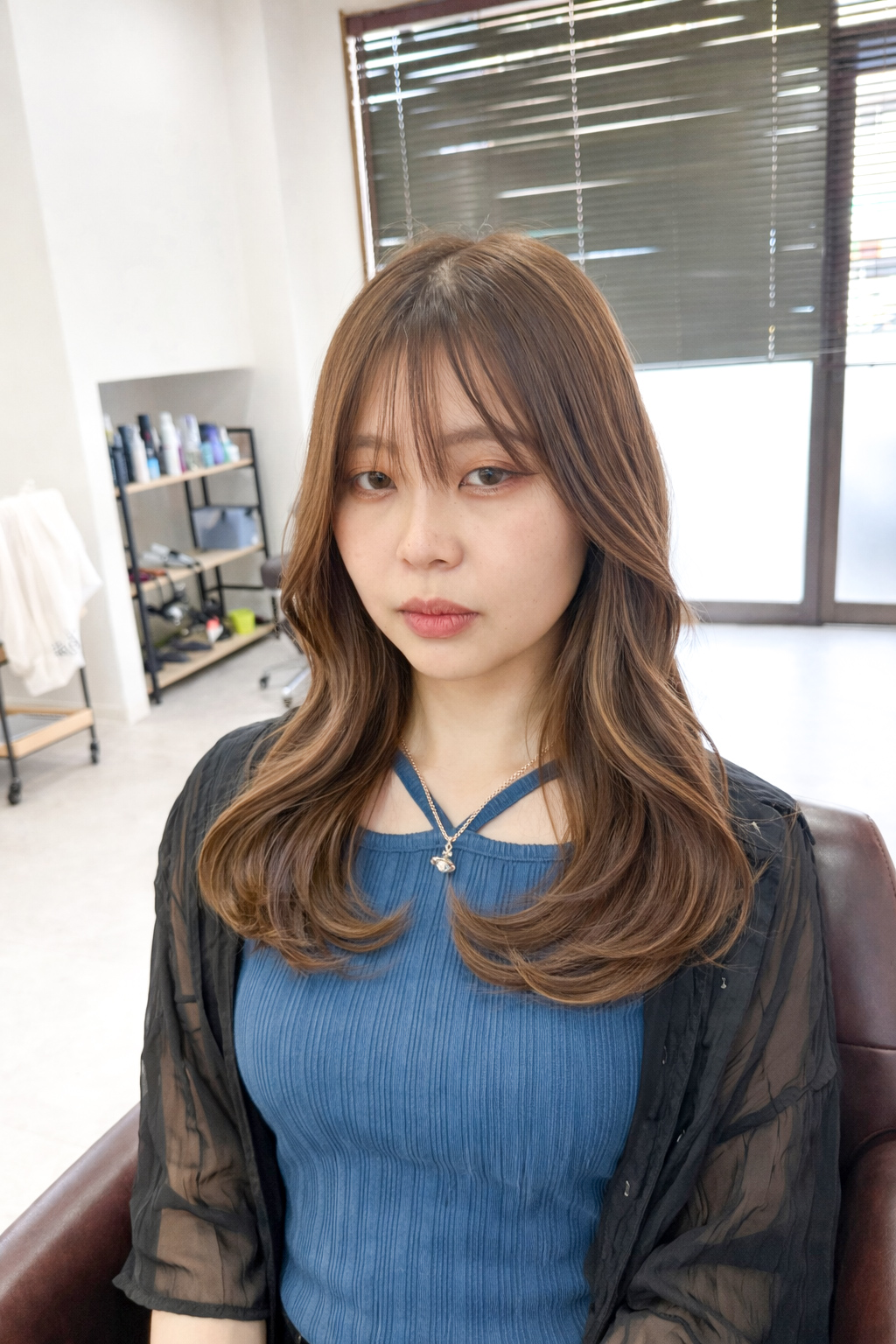 オールハンドで行うフェイシャルエステでお肌に溜まった老廃物をデトックスします